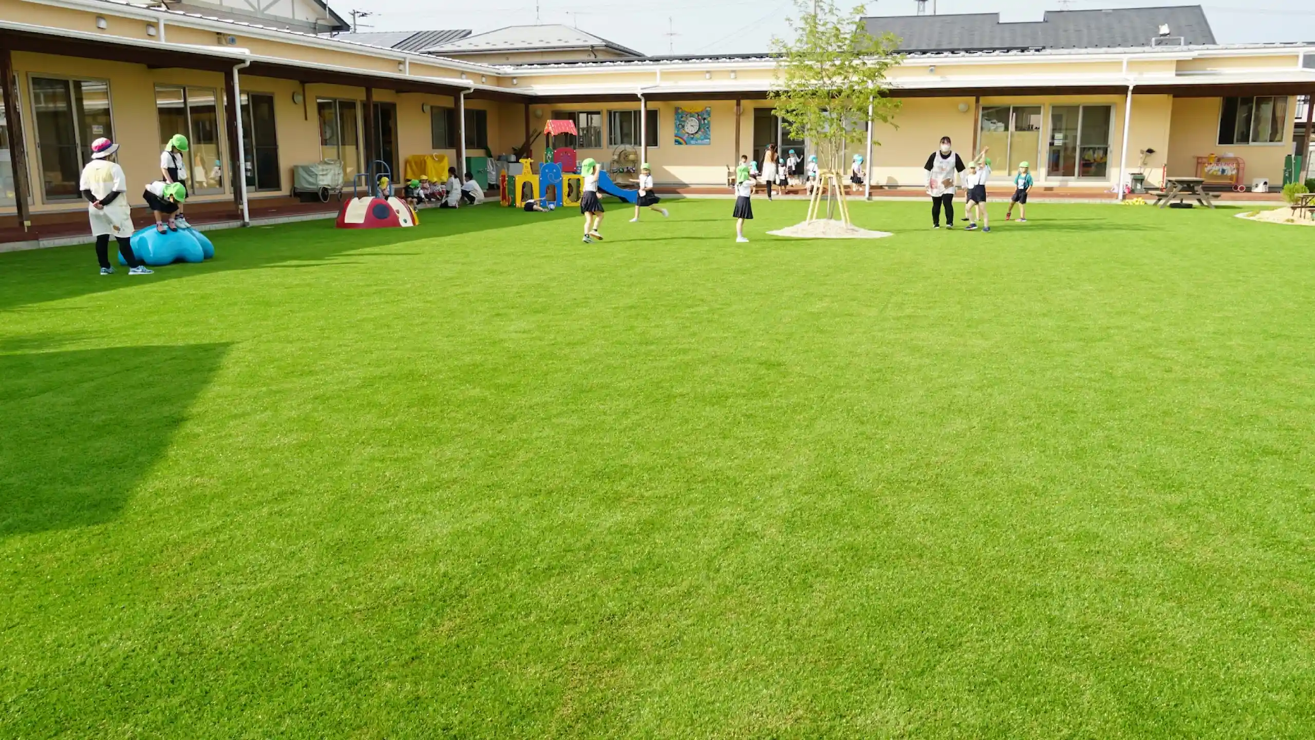 虹の精認定子ども園