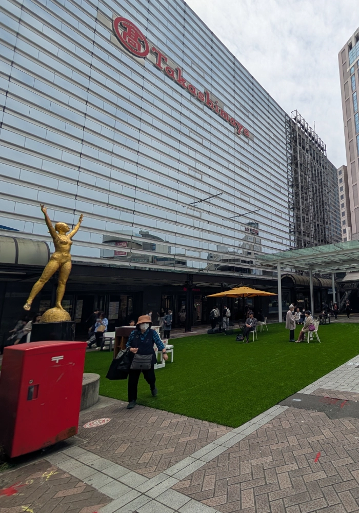 横浜OPENPARKの人工芝イベント